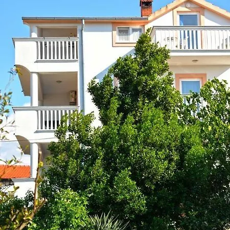 In With Sea View, Terrace, Air Conditioning, Wi-fi * Murter