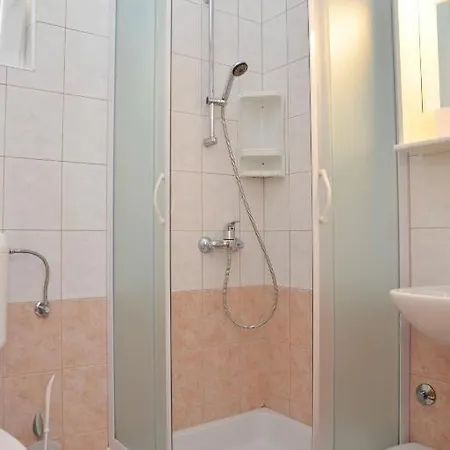 Apartment In With Sea View, Terrace, Air Conditioning, Wi-fi Murter